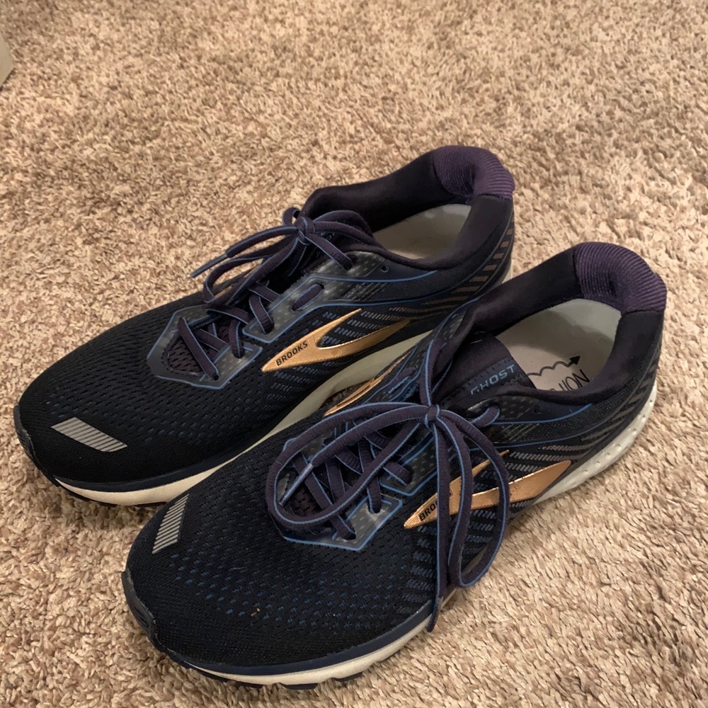 Brooks ghost 12